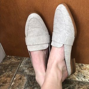 Canvas mules